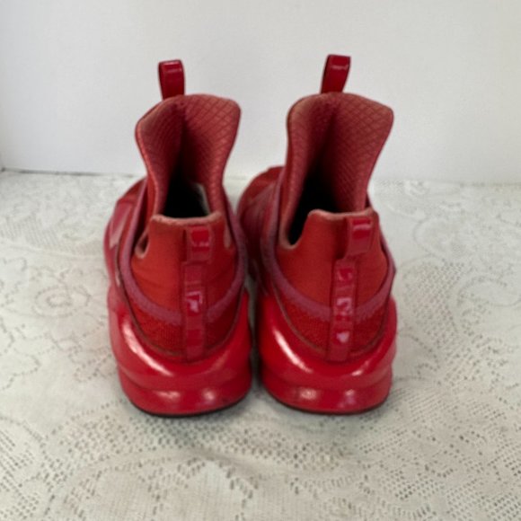 Puma Fierce Core athletic Ariaprene Booty Fit, Running Sneakers, Red side 6M - Picture 5 of 9